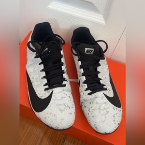 Nike track and field spike shoes